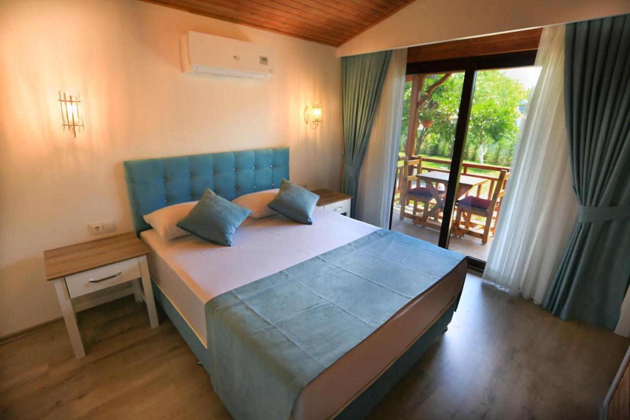 Merry Bungalow & Tent Чирали Экстерьер фото